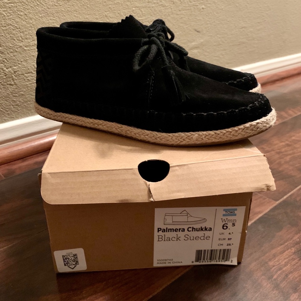 Tom’s Palmera Chukka Bootie - New / Never Worn
